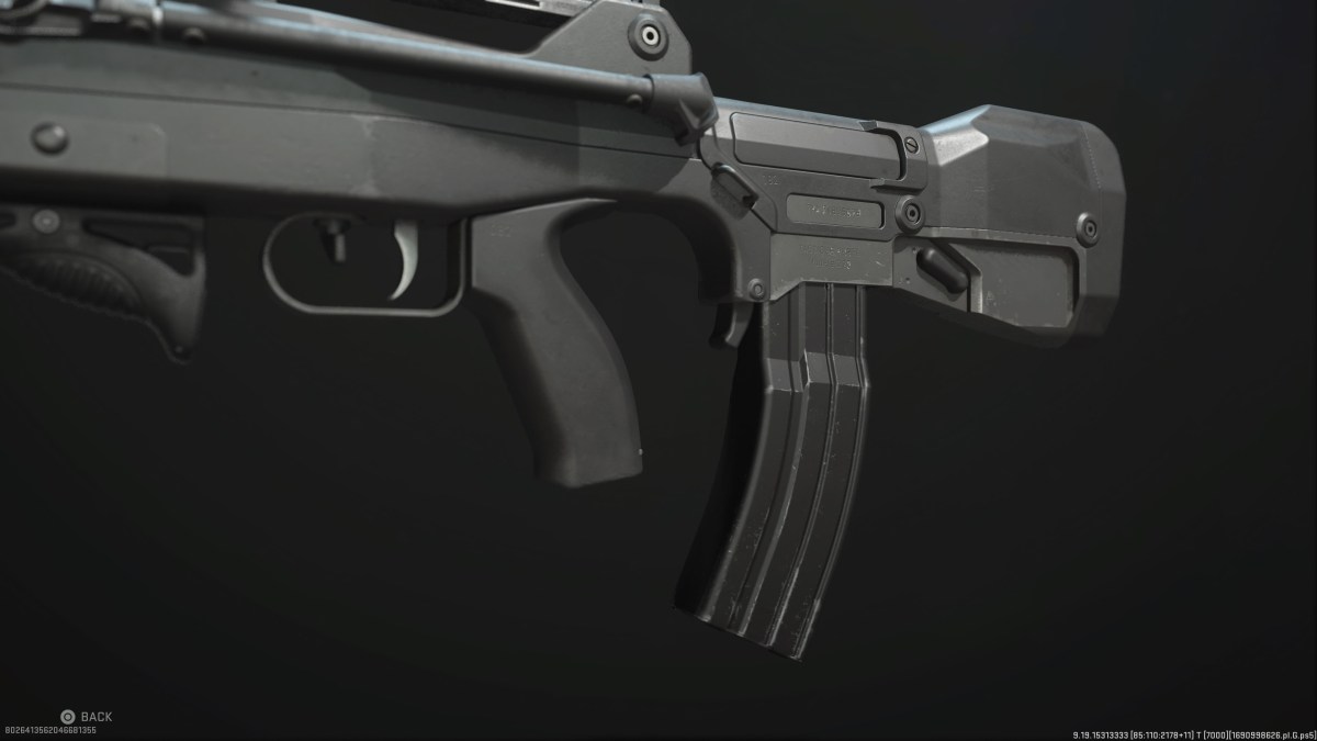 An image of the FR Avancer assault rifle in Warzone.