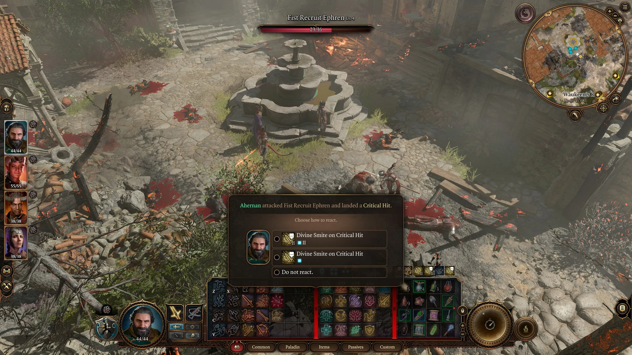 A reaction menu pop-up giving the player the option of casting Divine Smite on a successful melee attack in Baldur's Gate 3.