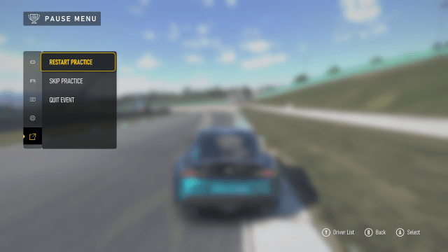 A pause menu in Forza Motorsport showing options to restart practice, quit practice, or quit the event.