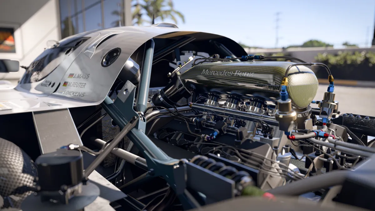 A Mercedec-Benz engine in Forza Motorsport