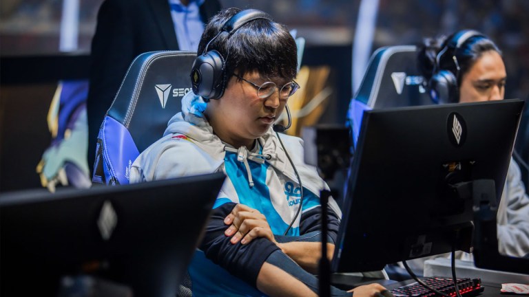 C9 EMENES apologizes for xenophobic remarks made in LoL solo queue before Worlds - Dot Esports