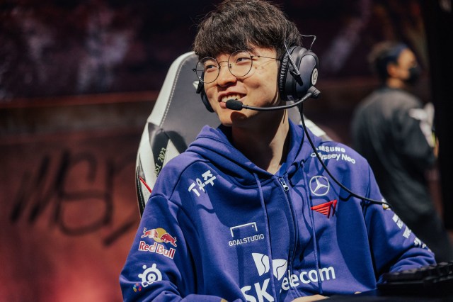 That guy is built different: Caedrel praises League of Legends Pro Faker's  performance at Worlds 2023