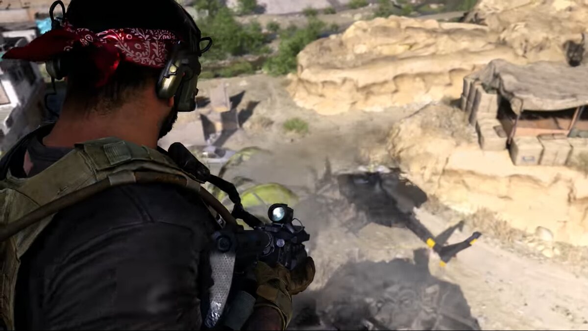 Soldier descending on helicopter in Modern Warfare 2019 Multiplayer Trailer