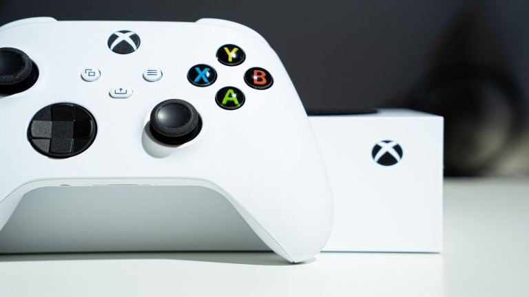 Xbox ending unofficial third-party accessory support very soon