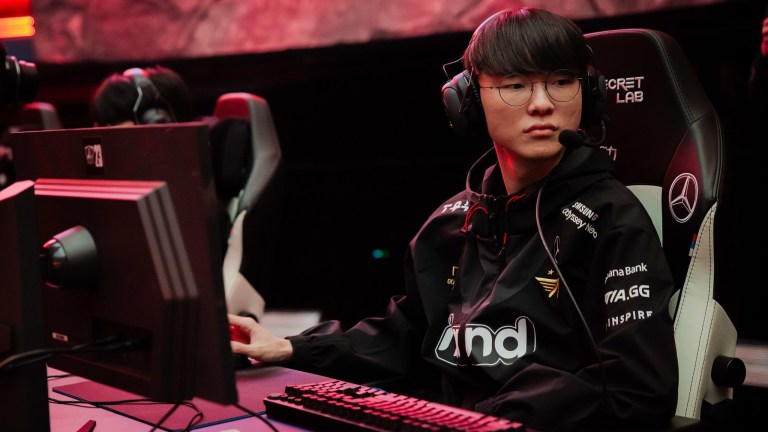 New LoL champion Hwei's win rate is abysmal after official launch