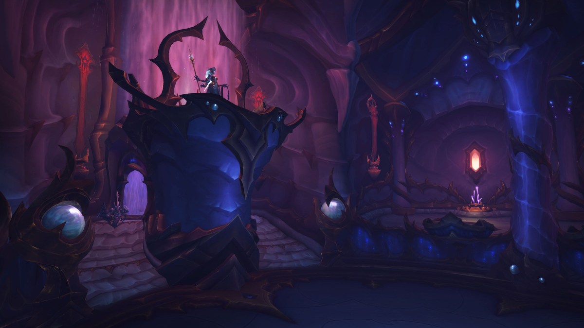 Queen Azshara overlooks the Eternal Palace raid in World of Warcraft