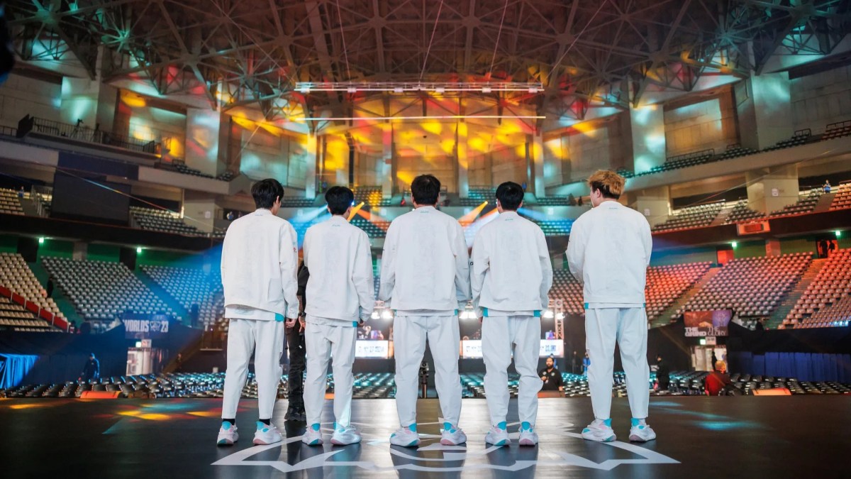Bilibili Gaming competes at the League of Legends World Championship 2023