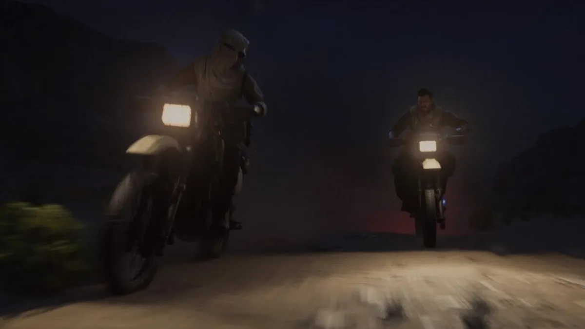 MW3 Crash Site mission: Alex and Farah on motorbikes in opening cutscene