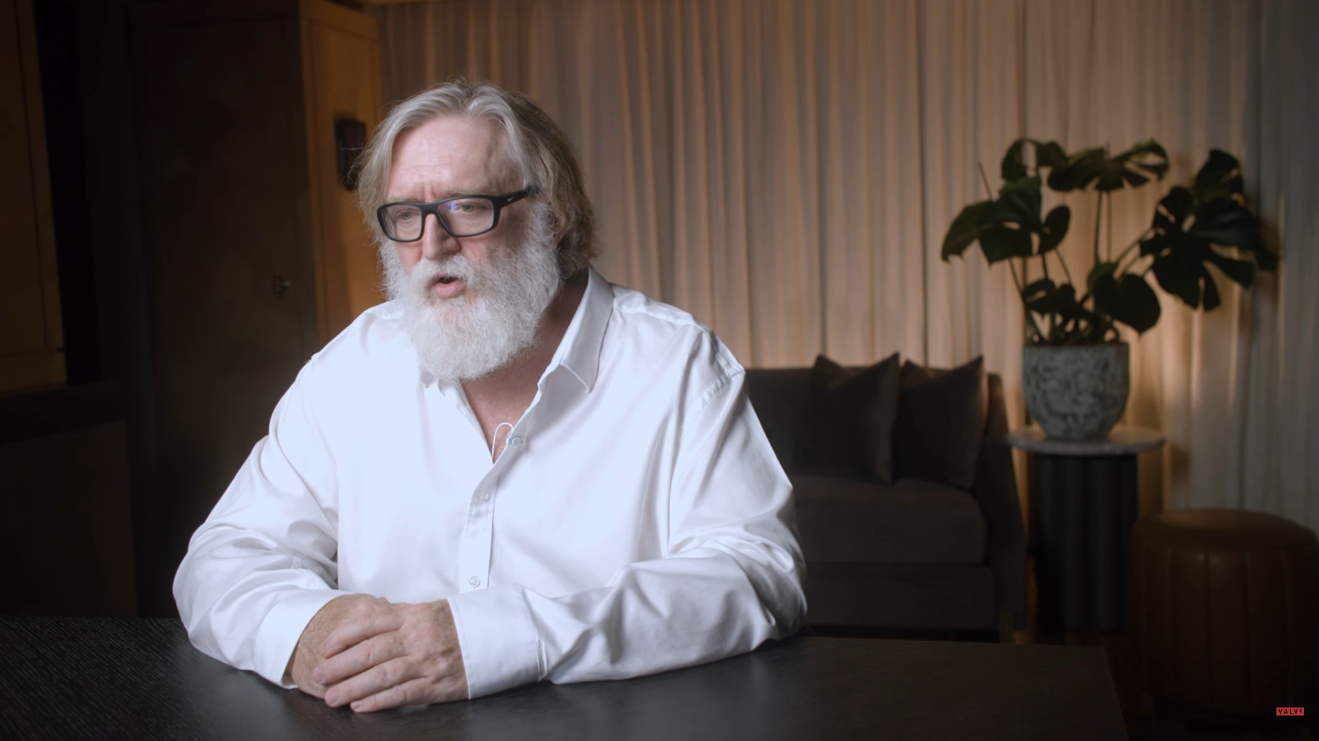 Gabe Newell Death Threat Dev Resigns - GameSpot