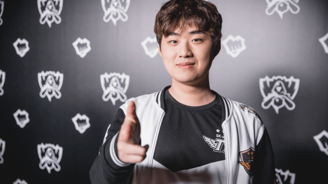 Bang, a League of Legends player, poses for the camera at Worlds.