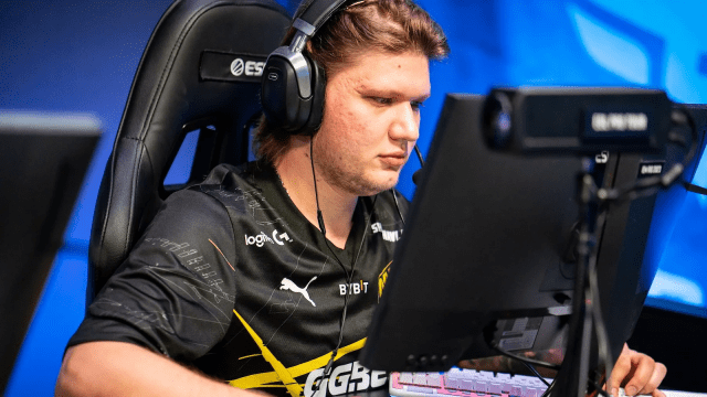 s1mple on stage at an ESL event