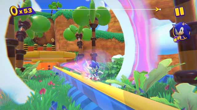 Screenshot of Sonic Dream Team gameplay featuring sonic sliding.