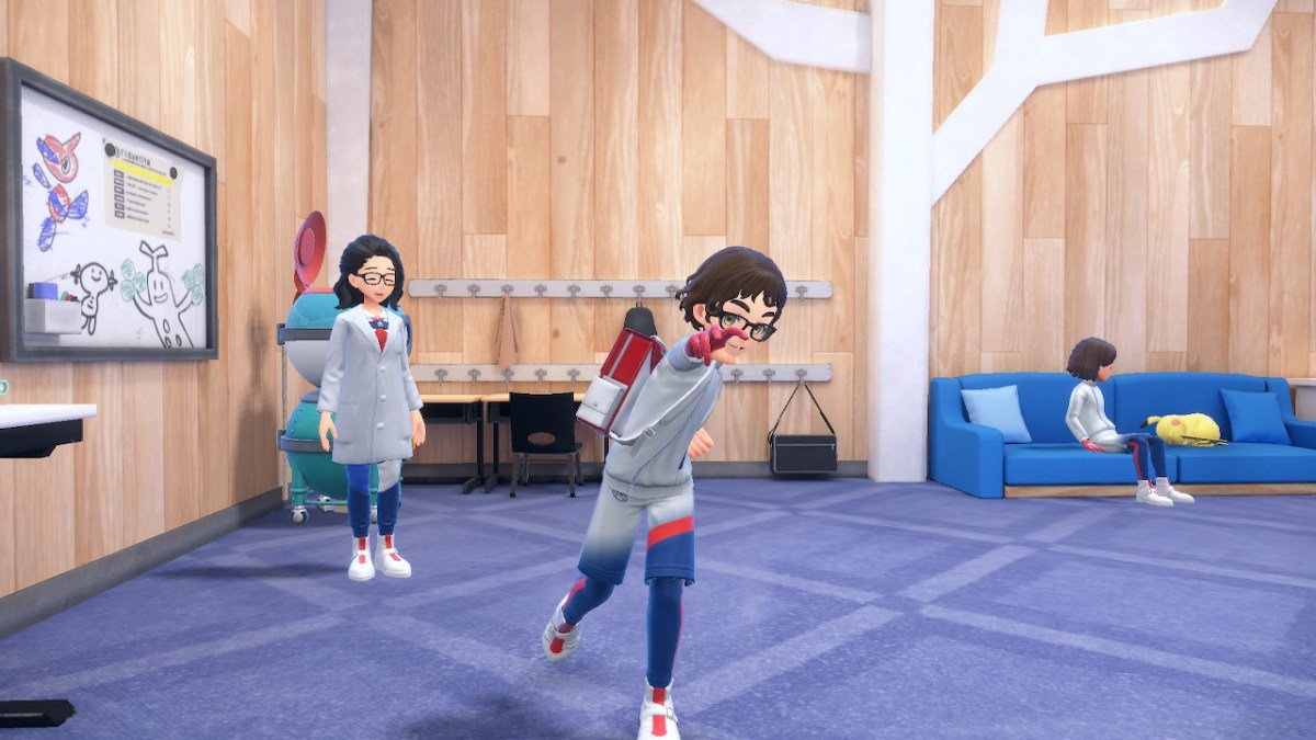 A player testing out their new Throwing Style in Pokemon Scarlet and Violet.