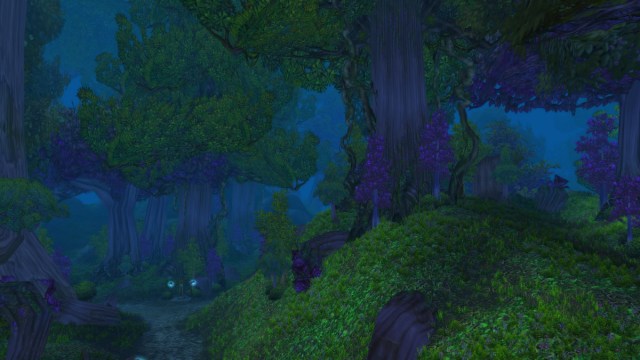 A WoW Classic screenshot featuring the purple and green forests of Ashenvale