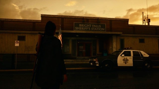 An in game screenshot of the Bright Falls Sheriff Station from Alan Wake 2.