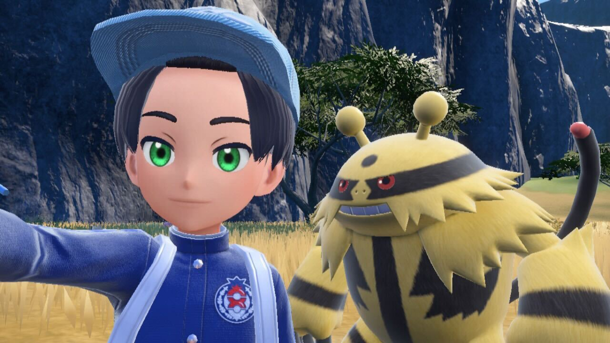 A player stood alongside an Electivire in The Indigo Disk.