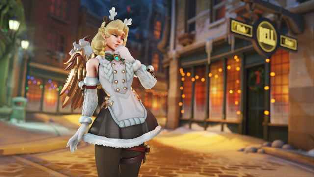 Mercy on winter King's Row map variant with her new Winter Wonderland 2023 Legendary skin.