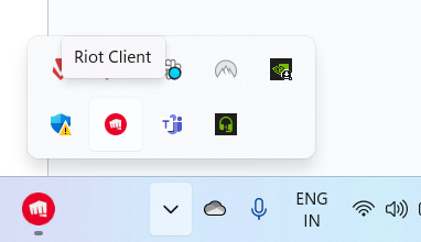 Windows Apps Tray showing running apps including Riot Client
