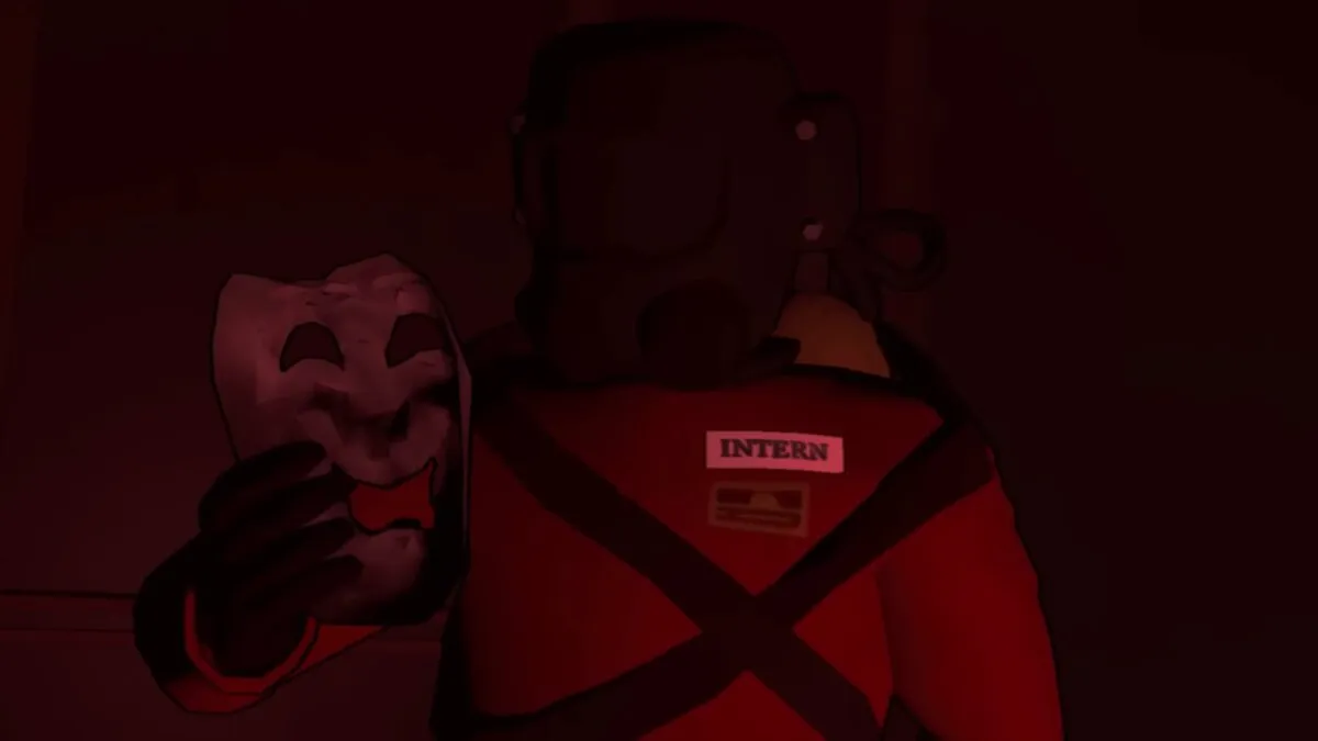 Intern holding the Comedy Mask in Lethal Company Version 45 trailer