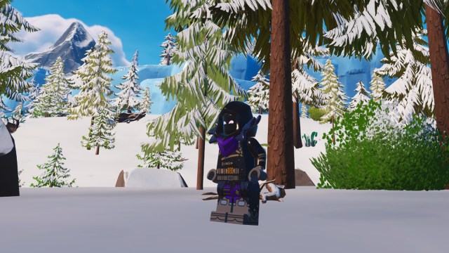 LEGO Fortnite player standing in snow