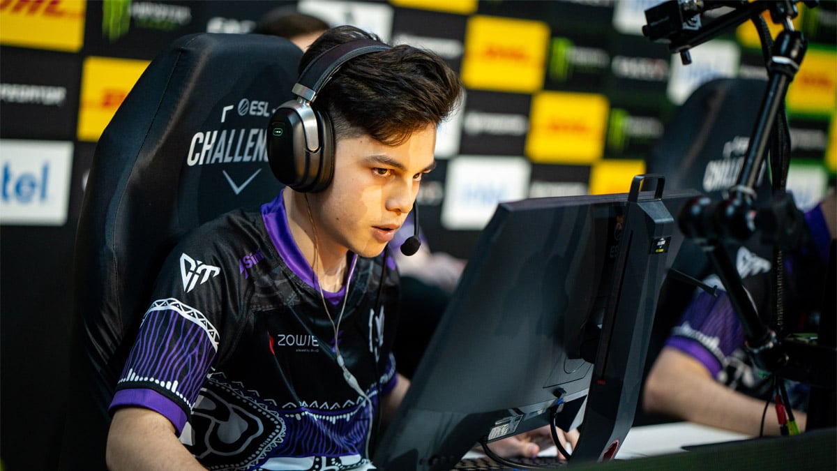 ADDICT, a Counter-Strike player for Vertex, sits at his PC at ESL Challenger Melbourne.