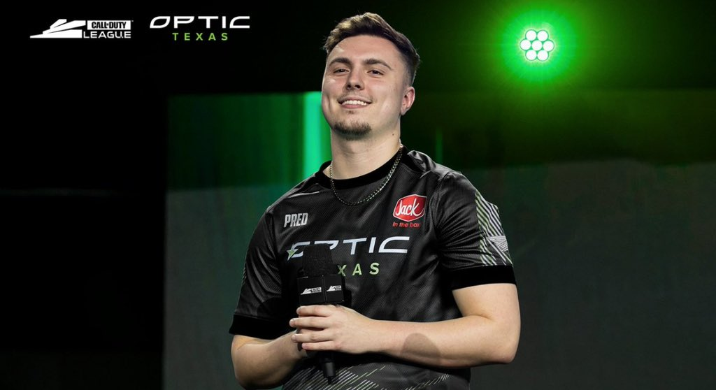 Pred, an Australian player for OpTic, on stage at the CDL 2023 Major.