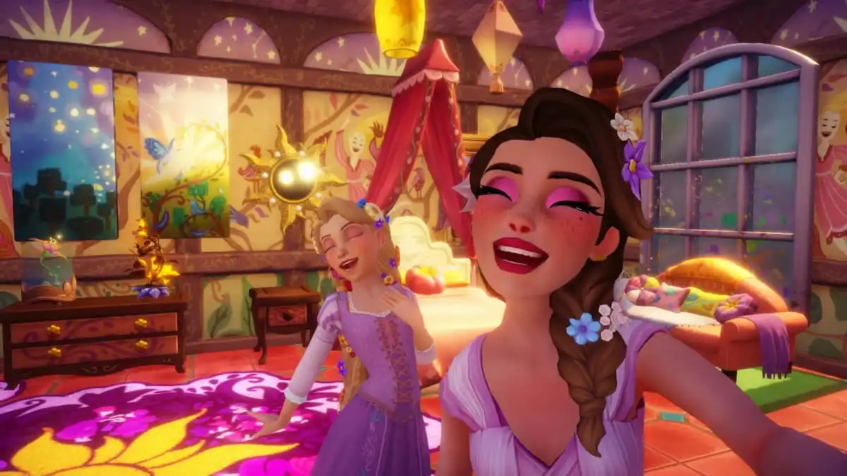 The player taking a selfie with Rapunzel in her house.