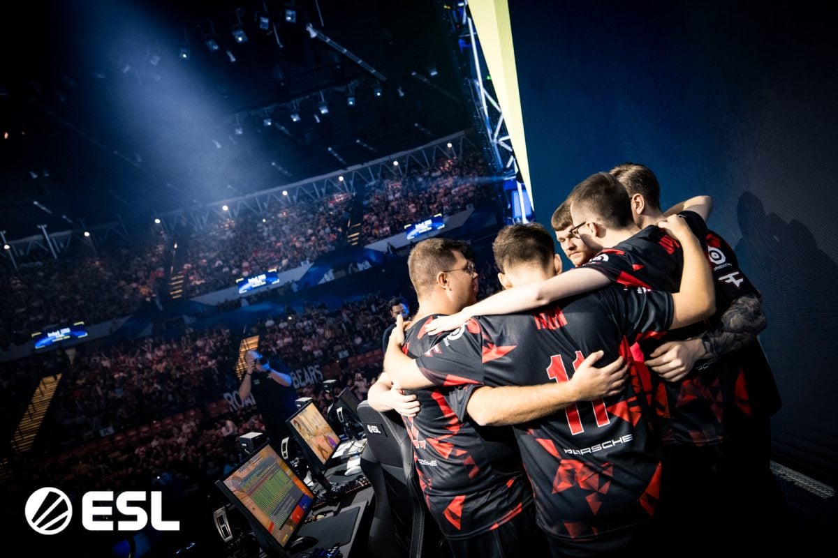 Faze Clan players huddle before their quarter-final IEM Katowice game against G2