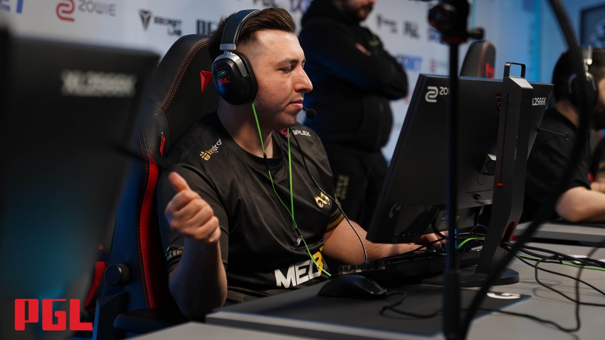 XANTARES competing at the European RMR for Copenhagen CS2 Major.