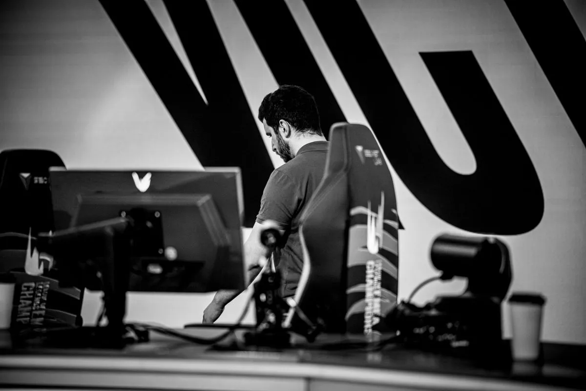 YamatoCannon exits the Riot Games Arena stage