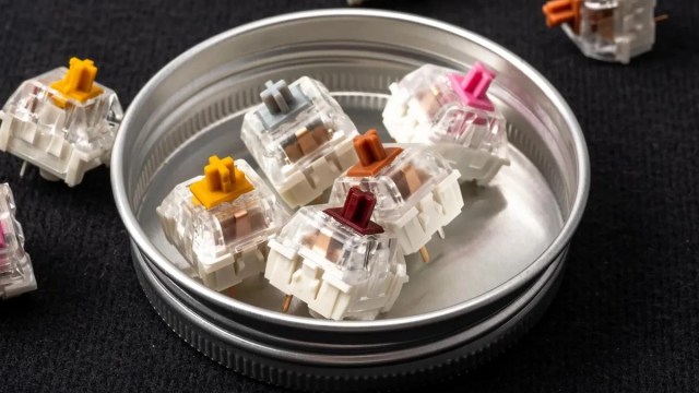 Five different Kailh Speed mechanical switches in a bowl