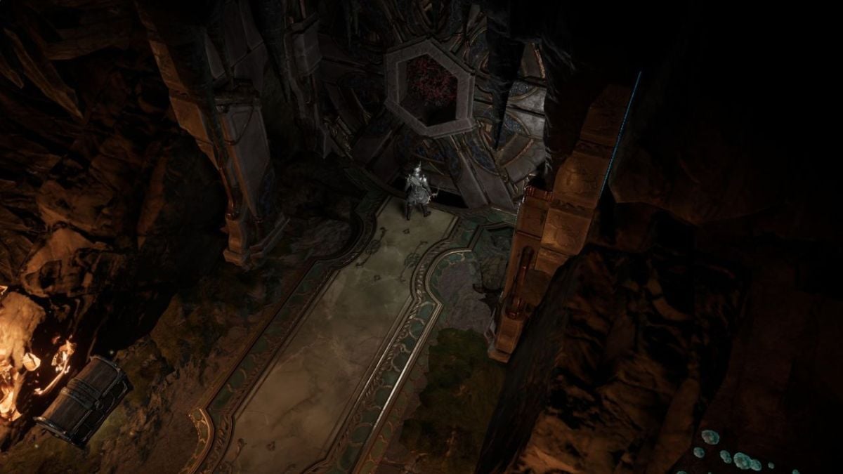 A player character standing in front of the entrance to the Lightless Arbor in Last Epoch.