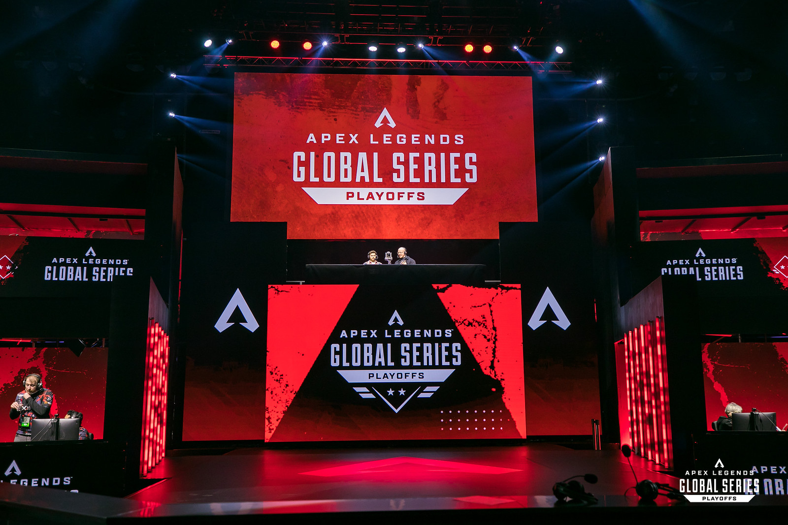 All Apex Legends teams attending the ALGS 2024 Split 1 Playoffs Dot