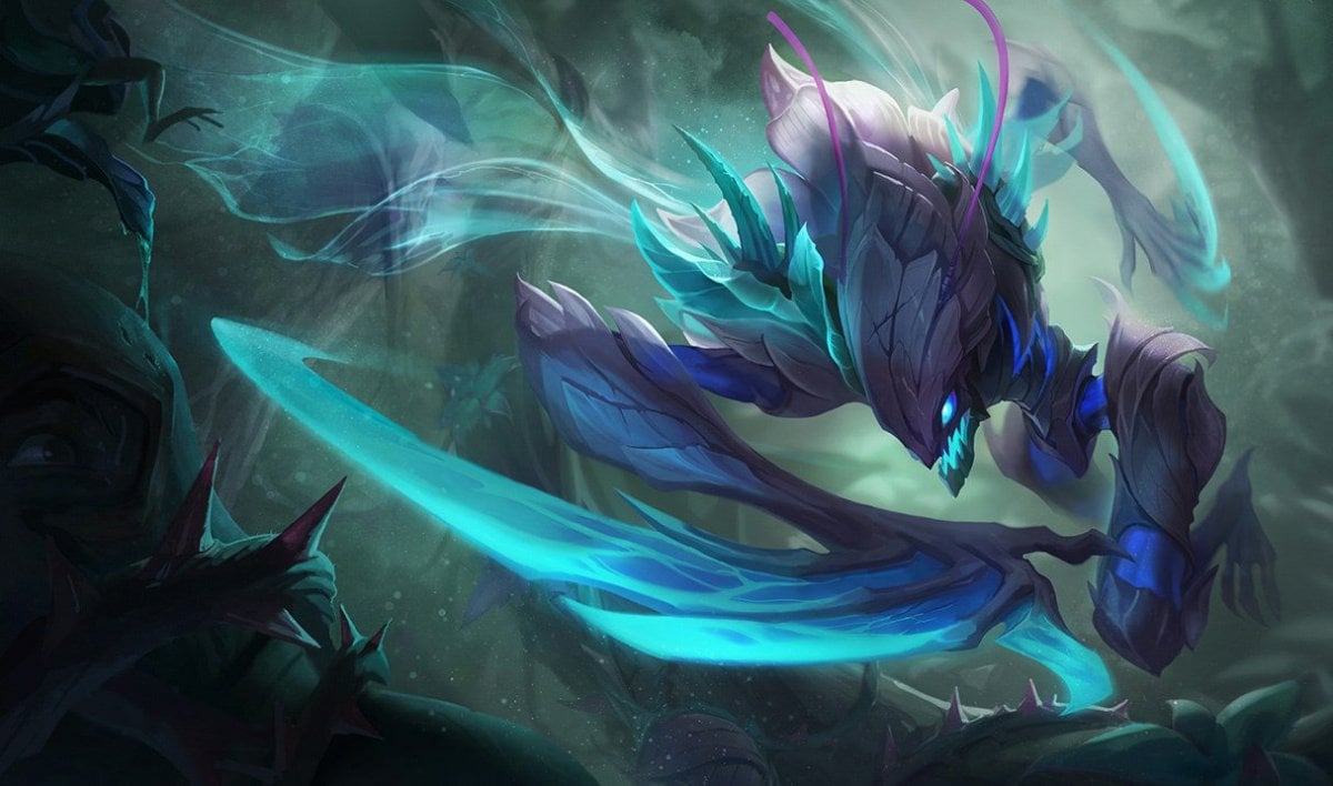 Kha'Zix lurking in the forest.