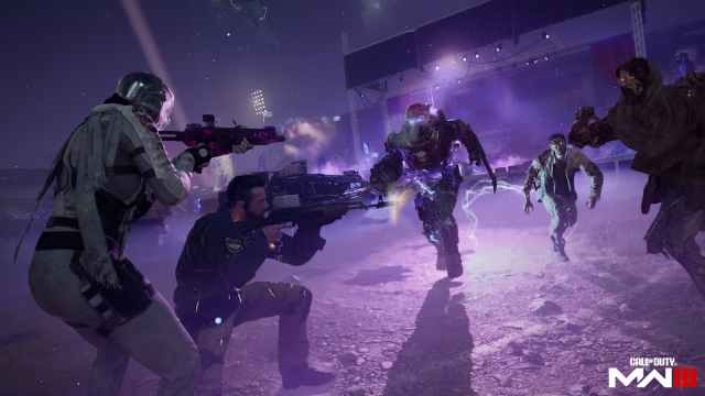 MWZ operators fighting zombies