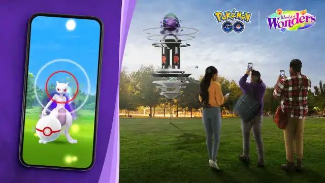 Shadow Mewtwo being captured by Pokemon Go players.