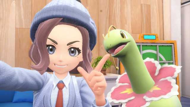 Taking a selfie with Meganium in Pokémon Scarlet and Violet
