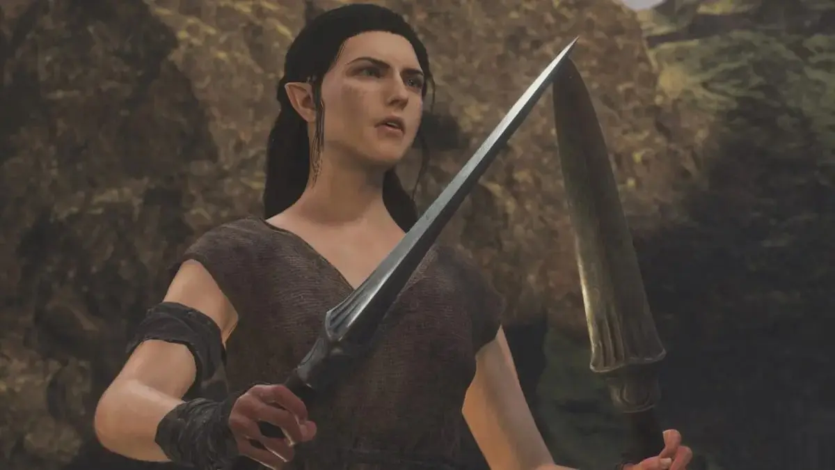 A Thief in Dragon's Dogma 2 holding a long dagger.
