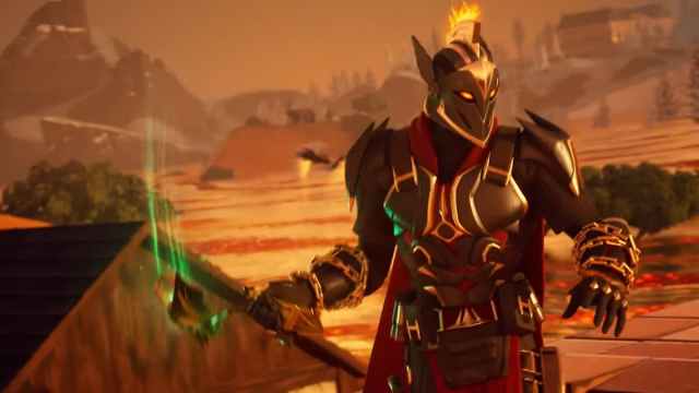 Ares in Fortnite holding an axe.