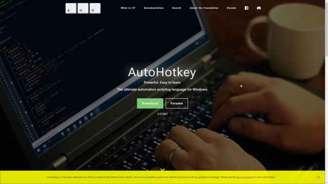 AutoHotKey main page with the download link