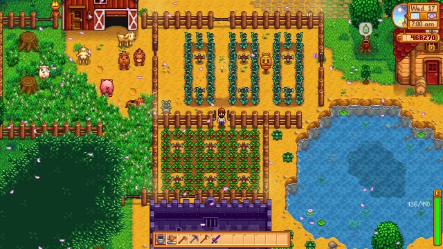 Strawberry and Green Bean crops in Stardew Valley.