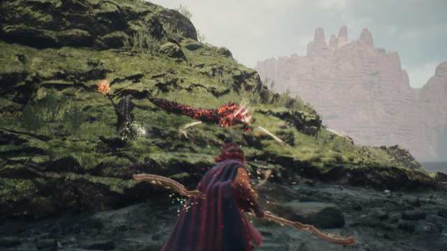 The Arisen in Dragon's Dogma 2 fires a barrage of arrows before swapping to a Duospear in Dragon's Dogma 2.