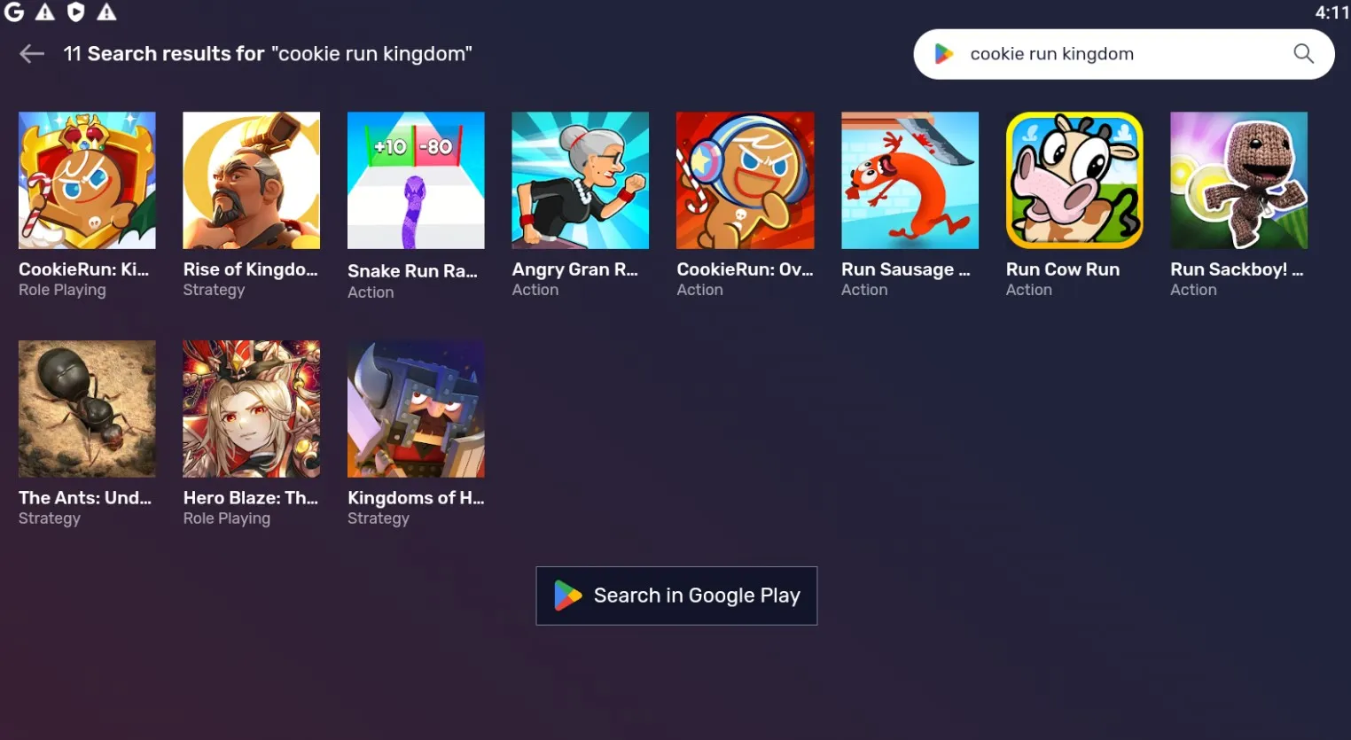 The BlueStacks Android emulator page featuring several games.
