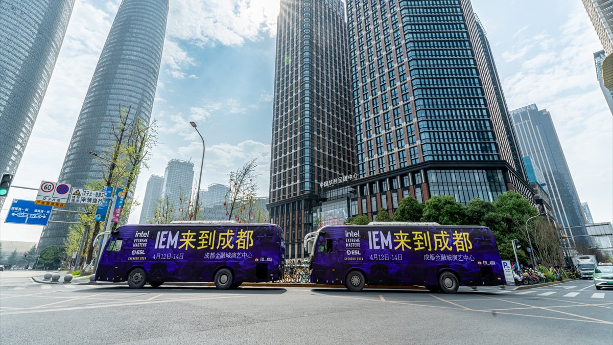 Two buses advertise IEM Chengdu in the Chinese city.