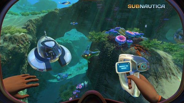 An in game image of the player scanning in Subnautica