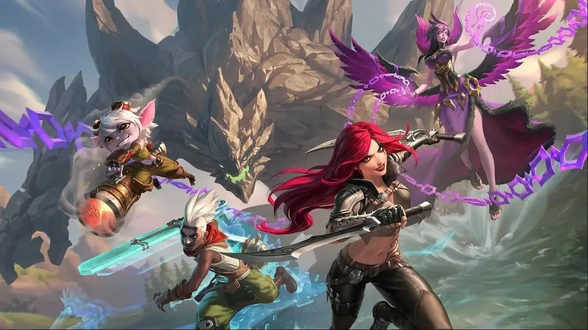 Katarina heading for combat with Tristana, Malphite and other champions.
