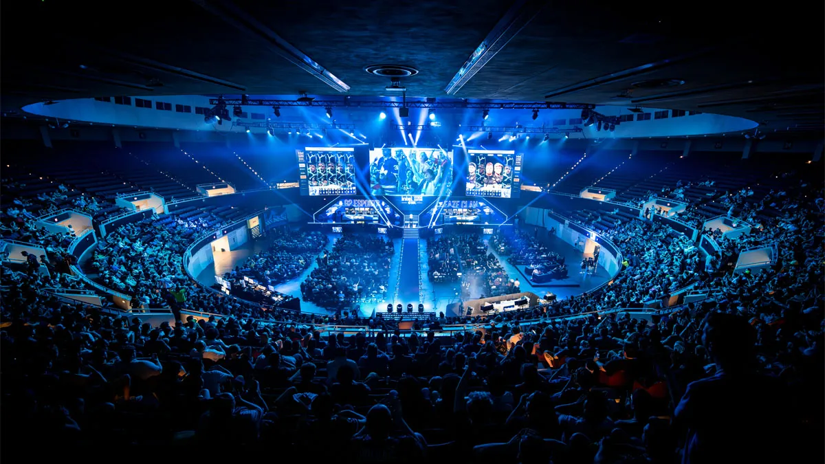 The IEM Dallas 2023 audience sit and watch Counter-Strike.
