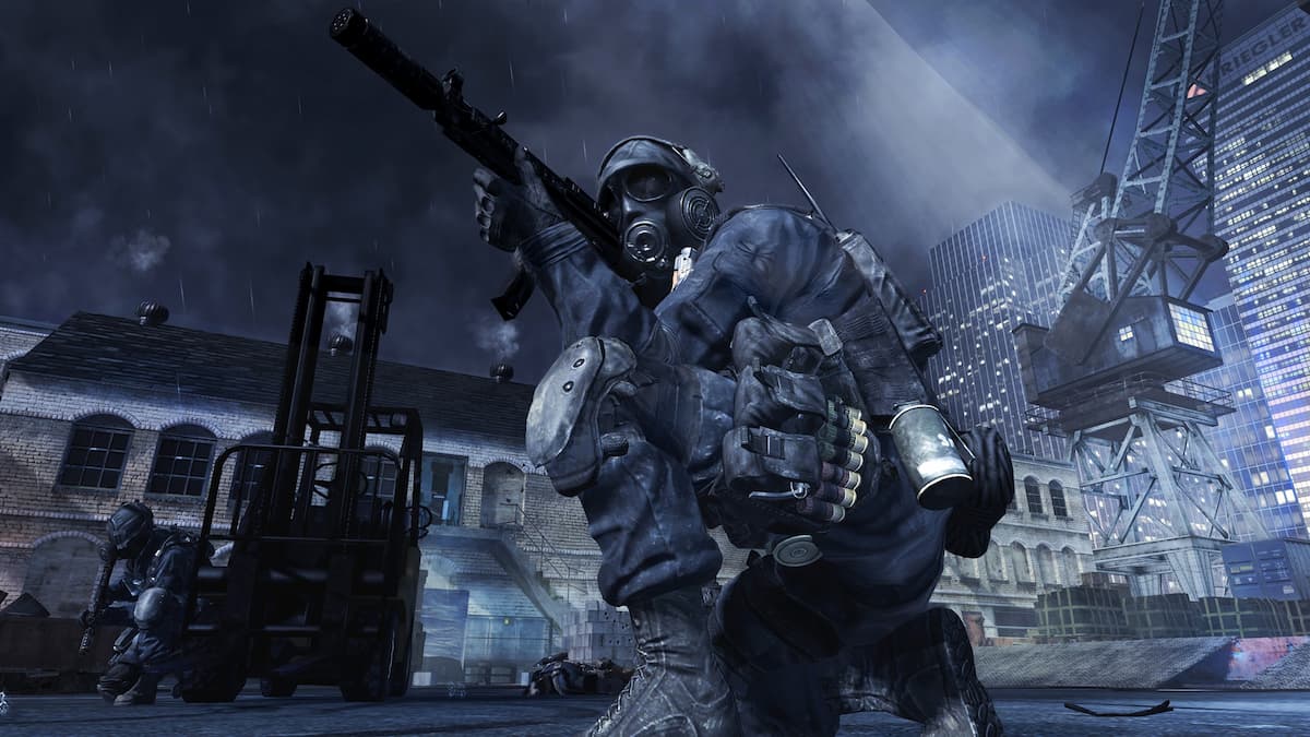 Special agent aiming a gun in Modern Warfare 3 (2011).