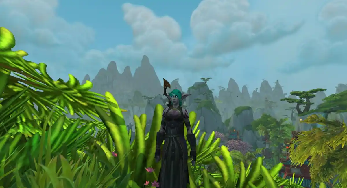 Night elf character in WoW Mists of Pandaria Remix.