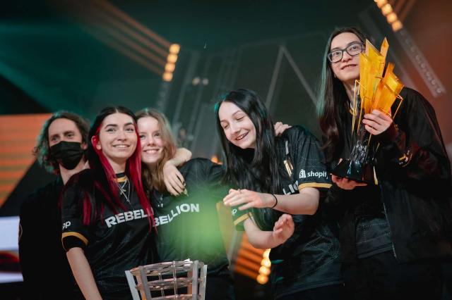 Shopify Rebellion pose on stage after at the 2023 VALORANT Game Changers Championship Grand Finals at CBLOL Studio on December 03, 2023 in São Paulo, Brazil (Photo by Bruno Alvarez/Riot Games)